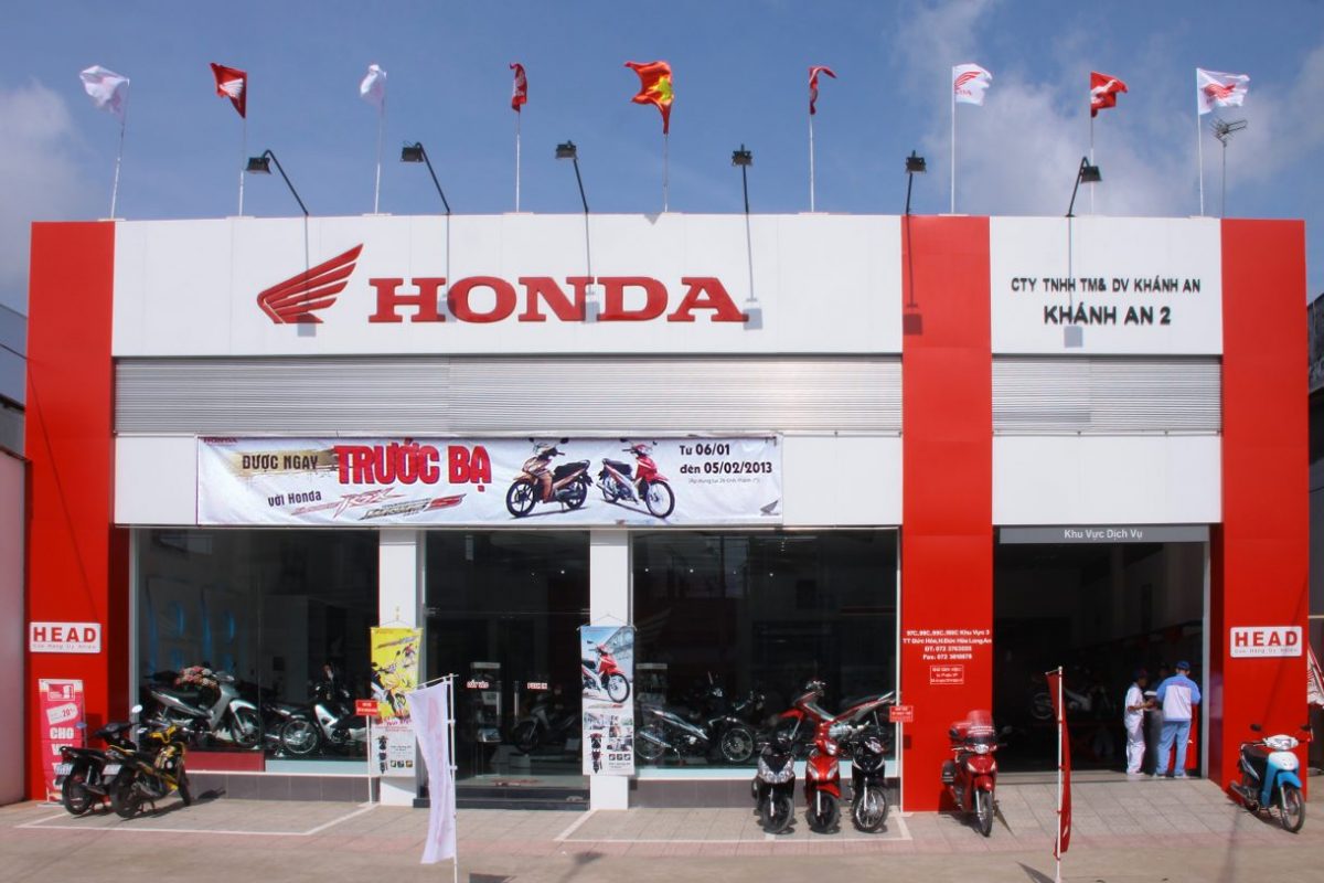 Vì sao Honda Head có giá bán cao hơn giá đề xuất của nhà sản xuất?